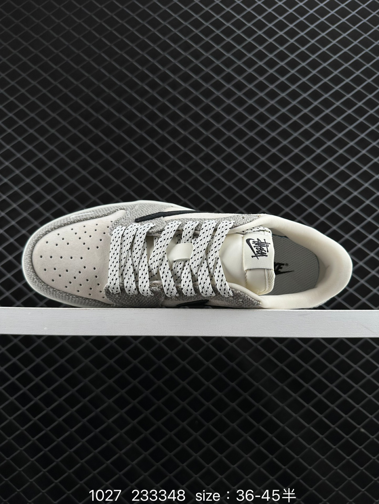 Travis Scott x Air Jordan 1 ” Reverse Mocha “